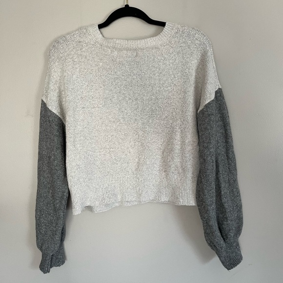 Ruby Moon sweater - Picture 2 of 4